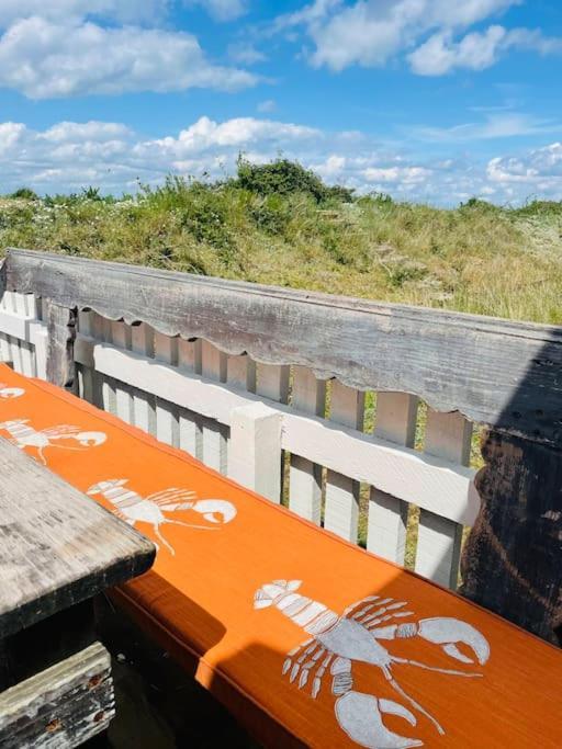 A Unique, Off-Grid Eco Friendly Beach House. Wolferton  Exteriör bild